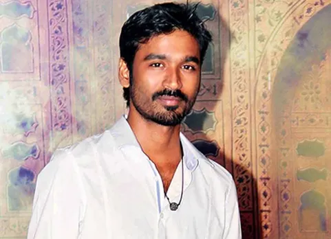 “காசு, பணம் வேண்டாம்... கண்ணால் பார்த்தால் போதும்” - தனுஷுக்காக உருகும் தம்பதி