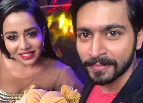 raiza wilson, harish kalyan, bigg boss tamil