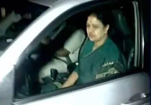 vk sasikala on parole,vk sasikala seeking parole to see m.natarajan, tamilnadu government no objection to v.k.sasikala parole