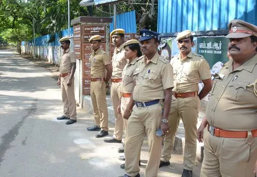 j.jeyalalitha, aiadmk, poes garden, income tax department, cm edappadi palaniswami, deputy cm o.panneerselvam, IT raids, tamilnadu government, vk sasikala, ttv dhinakaran, vivek jeyaraman