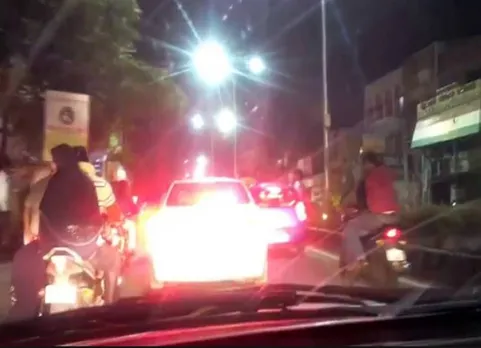 புத்தாண்டில் பைக் ரேஸ்