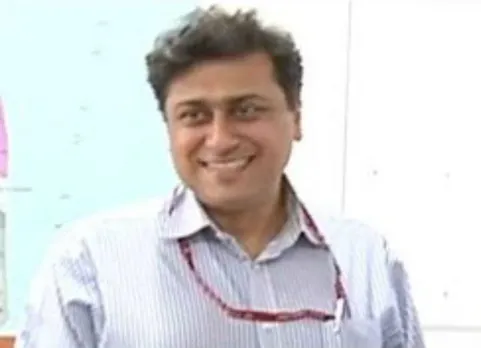 ஆர்.கே.நகரில் தேர்தல் நடைபெறுமா? சிறப்பு அதிகாரி விக்ரம் பத்ரா டெல்லி பயணம்