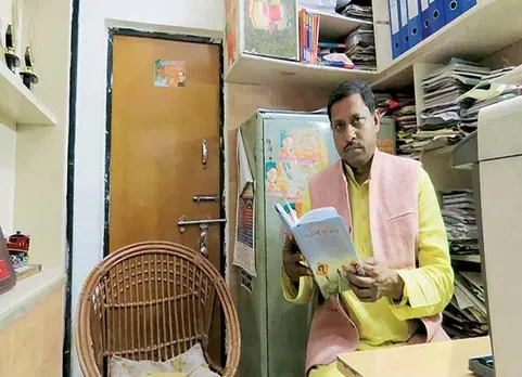 சப் இன்ஸ்பெக்டரை மிரட்டும் உத்தரபிரதேச பாஜக எம்பி: வைரலான ஆடியோ