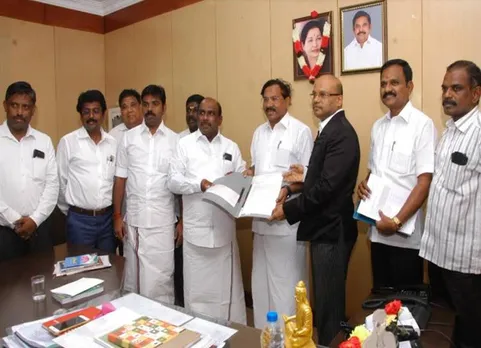 ஹார்வர்டு பல்கலை தமிழ் இருக்கை: ஸ்டாலின், பி.ஹெச்.மனோஜ் பாண்டியன் நிதி அளிப்பு!