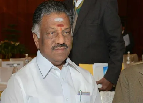 கூவத்தூரில் இருந்த 122 எம்.எல்.ஏ.க்களுக்கு மட்டுமே கொறடா உத்தரவு - ஓ.பி.எஸ் தரப்பு வாதம்