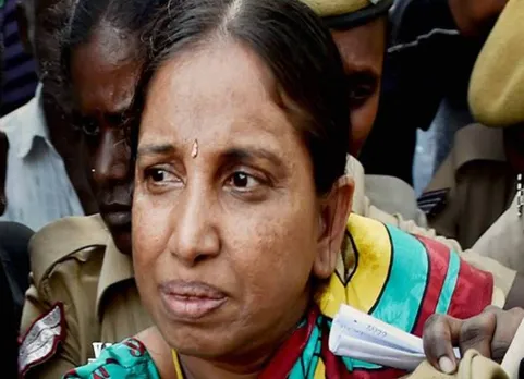 ஆயுள் கைதிகள் விடுதலை விவகாரம்: நளினி மனுவுக்கு பதிலளிக்க ஐகோர்ட் உத்தரவு