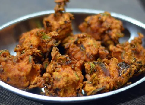 pakkoda