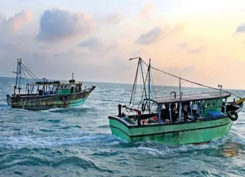 மீன்பிடி தடைக் காலத்தில் ரூ.500 நிவாரணம்: மத்திய மாநில அரசு பதிலளிக்க உத்தரவு
