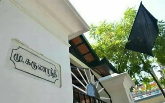 Narendra Modi, Cauvery Management Board, M.Karunanidhi, Black Flag In Houses