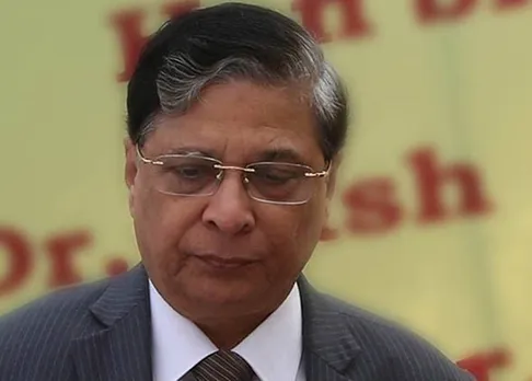 Dipak Misra is under pressure, collegium judges meet