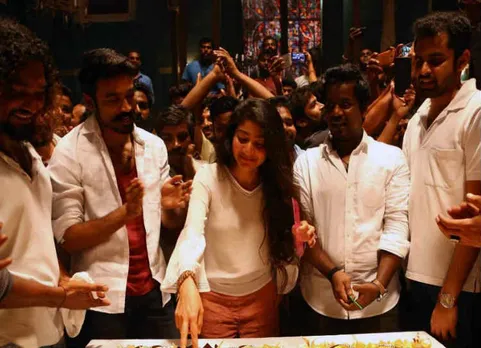 மலர் டீச்சருக்கு பர்த்டே.... தனுஷ் கொடுத்த அந்த ஒரு சர்ப்ரைஸ்!!!