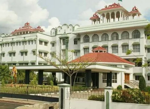தூத்துக்குடி ஸ்டெர்லைட் ஆலையின் விரிவாக்கப் பணிகளுக்கு ஐகோர்ட் தடை!