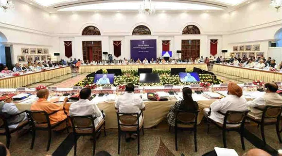 Edappadi Palaniswami at New Delhi, Niti Aayog, Narendra Modi