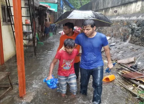 மும்பையில் மிக கனமழை: வீட்டை விட்டு வெளியே வர வேண்டாம் என கடும் எச்சரிக்கை!