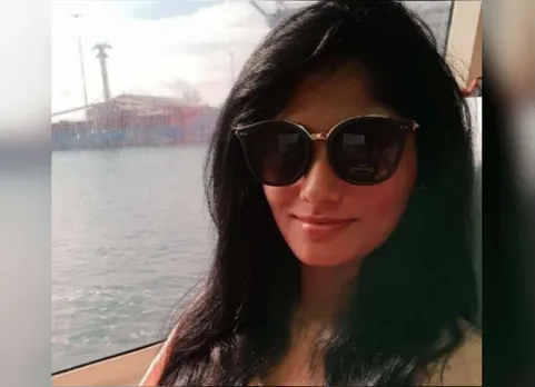 julie, ஜூலி
