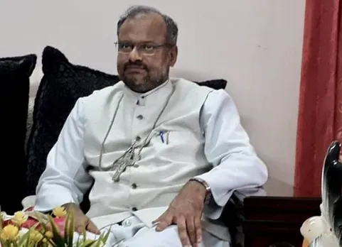 பிரான்கோ முல்லக்கல், பதவி விலகினார் பிரான்கோ முல்லக்கல், கேரள கன்னியாஸ்திரி