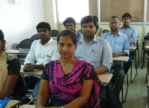 வங்கி பணியில் 1,163 இடங்களுக்கு விண்ணப்பம் செய்து விட்டீர்களா ?