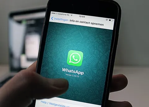 WhatsApp private reply update