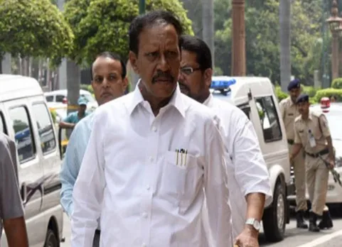 Thambidurai speech against bjp in parliament admk bjp alliance - அதிமுகவின் 'இரட்டை நிலை'! பாஜக மீதான தம்பிதுரையின் நான்-ஸ்டாப் அட்டாக் பின்னணி!