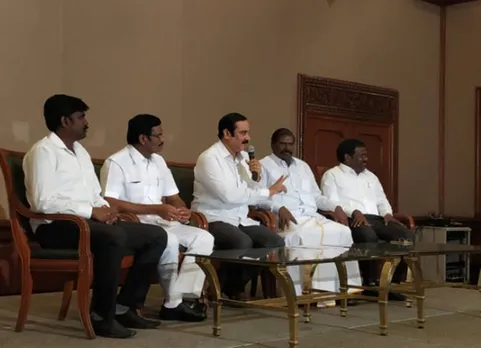 Anbumani Ramadoss about his relative Vishnu Prasad comment on pmk - admk alliance - 'என் மைத்துனரை வைத்தே திமுக அரசியல் செய்யும் என கனவிலும் நினைக்கவில்லை' - அன்புமணி ராமதாஸ் வேதனை