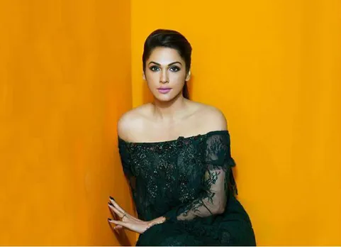 Isha Koppikar, இஷா கோபிகர்