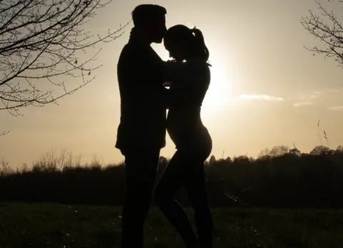 Amy Jackson Pregnant & hosting a Engagement