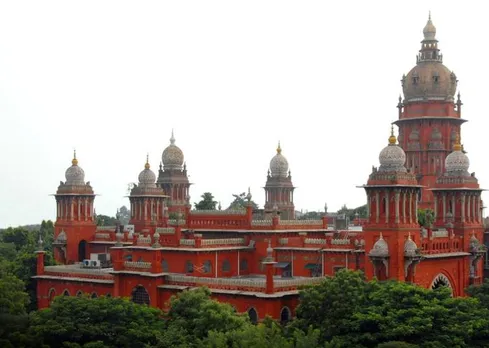 கோடநாடு விவகாரத்தில் முதல்வரை தொடர்புபடுத்தி பேச ஸ்டாலினுக்கு தடை - உயர் நீதிமன்றம் உத்தரவு