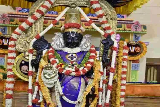 athi varadar, kancheepuram, athivaradar darshan, kancheepuram athi varadar, police, chennai high court, அத்திவரதர், காஞ்சிபுரம், அத்திவரதர் தரிசனம், போலிஸ், சென்னை உயர்நீதிமன்றம், ரஜினிகாந்த், நயன்தாரா