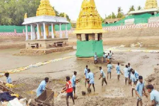 chennai high court, athi varadar, ananda saras pond, pollution control board, water quality, சென்னை உயர்நீதிமன்றம், அத்திவரதர், அனந்தசரஸ் குளம், மாசு கட்டுப்பாட்டு வாரியம், தண்ணீரீன் தரம்