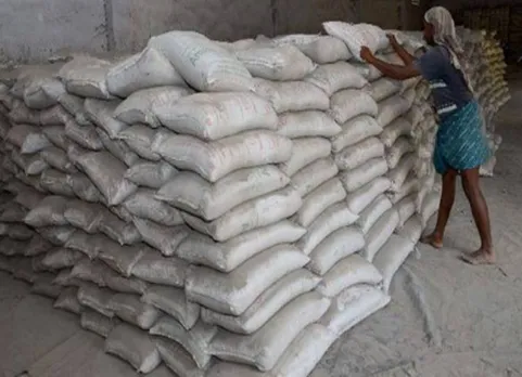 chennai high court about cement price tn govt - சிமெண்ட் விலை குறையுமா? - தமிழக அரசு பரிசீலித்து முடிவெடுக்க உயர்நீதிமன்றம் உத்தரவு