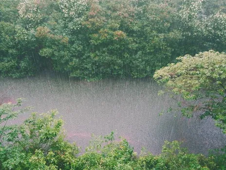 Chennai weather latest updates heavy rain alert, northeast monsoon, Chennai weather latest updates heavy rain alert