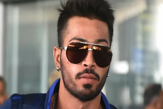 hardik pandya throwback picture ind vs sa t20 - 'டக்குன்னு வளரல; மேடு பள்ள பயணத்தில் ஜெயித்து இங்கு வந்திருக்கேன்' - வைரலாகும் ஹர்திக் பாண்ட்யா ஃபோட்டோ