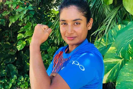 Mithali Raj captain of Indian cricket team of woman, Mithali Raj tweeted in Tamil,மிதாலி ராஜ், இந்திய மகளிர் கிரிக்கெட் அணியின் கேப்டன், தமிழ் என் தாய்மொழி, மிதாலி ராஜ் டுவிட், Mithali Raj says Tamil my mother tongue, Mithali Raj says Tamil speak well, Mithali Raj proud living by Tamilian