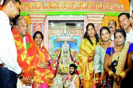 telangana, governor, Tamilisai Soundararajan, diwali, prja darbar, Telangana State Road Transport Corporation