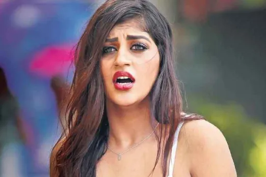 chennai, accident in chennai, Yashika Aannand, car, accident, biggboss fame, actress, youth