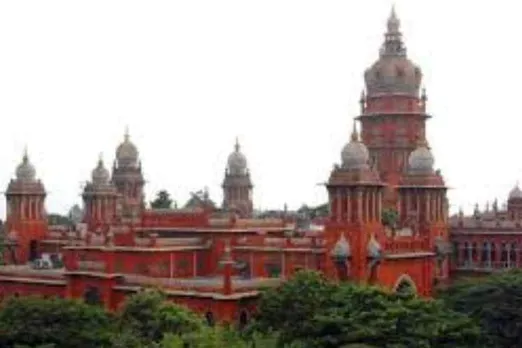 chennai high court issued warrant against kanchipuram district collector - நீதிமன்ற அவமதிப்பு வழக்கு - காஞ்சிபுரம் மாவட்ட ஆட்சியருக்கு எதிராக வாரண்ட் பிறப்பித்து உத்தரவு
