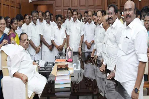 tamil nadu, tamil nadu bypoll, admk mlas, vikkiravandi, nanguneri, admk, CM Palanichami, deputy cm panneer selvam, speaker Dhanabal, swearing in, secreteriat