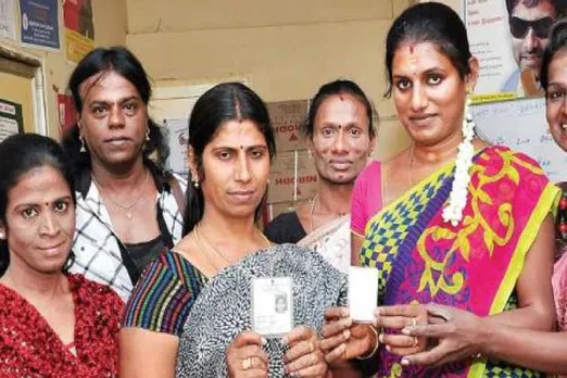 Tamil nadu, tamil nadu government, thirunangai, aravani, transgernders, moondram paalinathavar, gazette, former chief minister karunannidhi, change, order