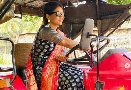 இது மணிமேகலை பொங்கல் - ரசிகர்களுக்கு ஏன் இந்த பெண்ணை இவ்வளவு பிடிக்குதோ!!