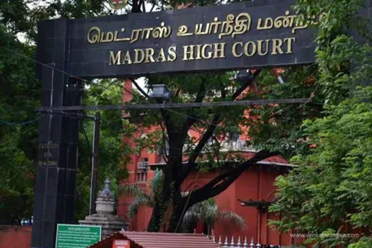 chennai chennai high court, light house, pattinappakkam, traffic control, chennai corportation, chennai police commissioner, loop road, judges, february