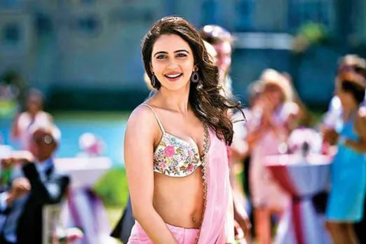 Rakul Preet Singh Kissing Yoga