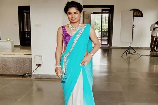 Mithali Raj cricket playing with saree video