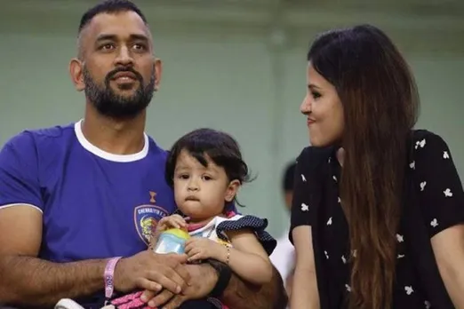 sakhsi dhoni blame media behalf of dhoni donating for covid 19 pandemic