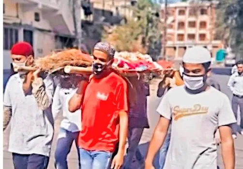 Coronaoubreak Indore Muslims help perform last rites of Hindu neighbor