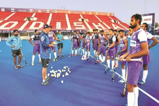 hockey india, indian hockey, indian hockey training, hockey india training, hockey india socially distanced, hockey india coronavirus, விளையாட்டு செய்திகள், கிரிக்கெட் செய்திகள், hockey india covid 19, hockey india, sai, hockey news