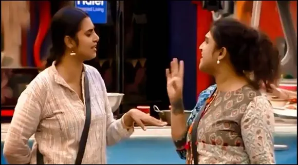 Vanitha Vijayakumar fight with Kasthuri