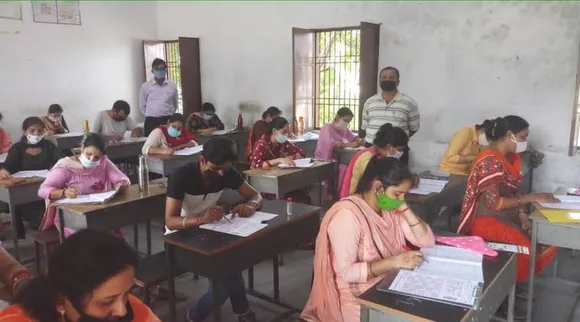 இன்று நீட் தேர்வு ரிசல்ட்: இணையதளத்தில் செக் செய்வது எப்படி?