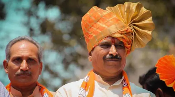 suresh angadi passes away, Railways minister of state Suresh Angadi dies, railways minister suresh angadi passed away, ரயில்வே இணை அமைச்சர் சுரேஷ் அங்காடி மரணம், சுரேஷ் அங்காடி மரணம், பாஜக, கொரோனா வைரஸ், கொரோனா பாதிப்பால் ரயில்வே இணை அமைச்சர் சுரேஷ் அங்காடி மரணம், railways minister suresh angadi nomore, railways minister suresh angadi dies of covid-19, suresh angadi covid 19, railways ministry mos suresh angadi dies, suresh angadi bjp mp