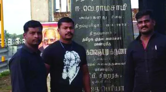 3 cops transferred for garlanding periyar statue in cuddalore