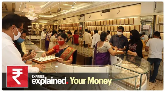 Should you buy gold this Diwali